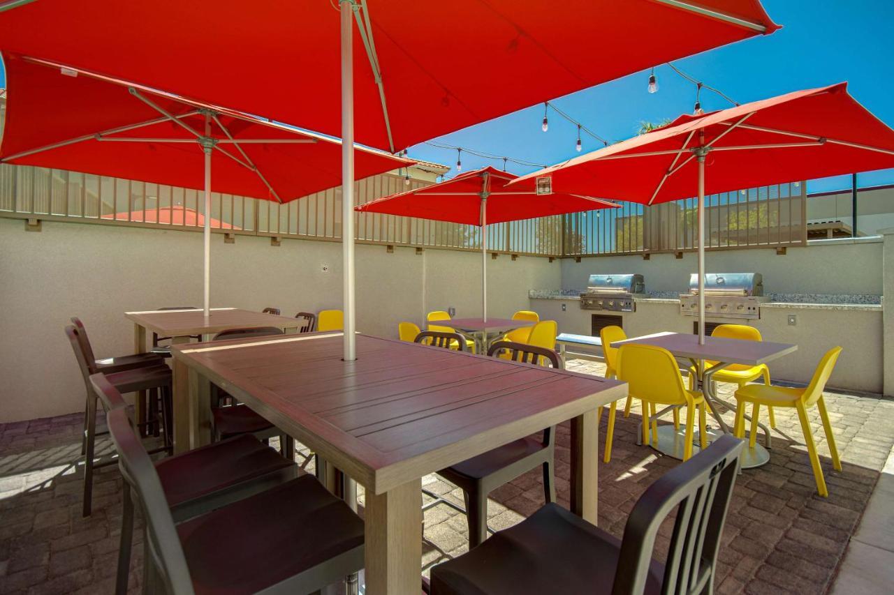 Home2 Suites By Hilton Las Vegas North מראה חיצוני תמונה